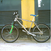 Фото титанового MTB велосипеда